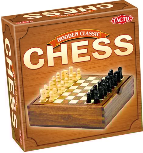 Schaken in houten box
