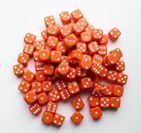 Dobbelstenen 16mm - Oranje (100 stuks)