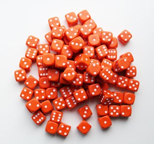 Afbeelding van het spel Dobbelstenen 16mm - Oranje (100 stuks)