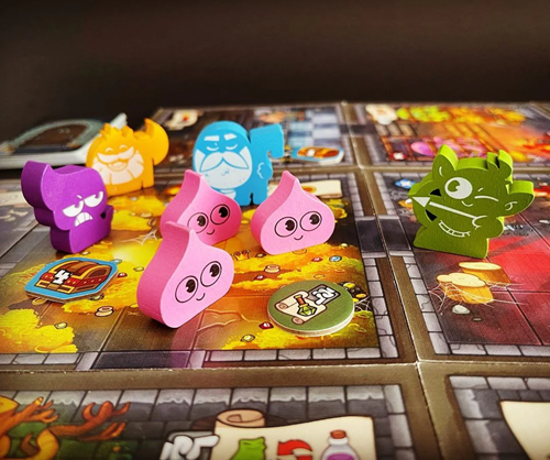 Keep the heroes out! - Boardgame-3