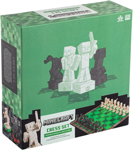 Noble Collection Minecraft - Surface Hero VS Monsters - Chess Game